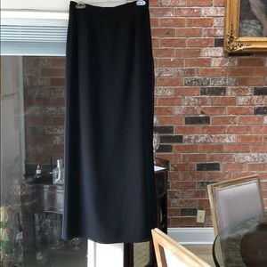 Long dress black skirt with side slit Marina